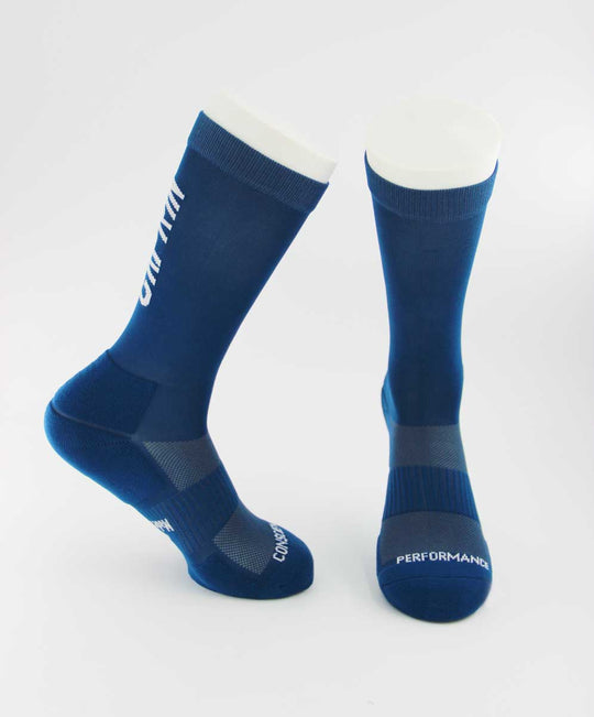 Chaussettes de running trail Bleu et Blanc pour homme et femme, en intérieur par Caprin #couleur_bleu